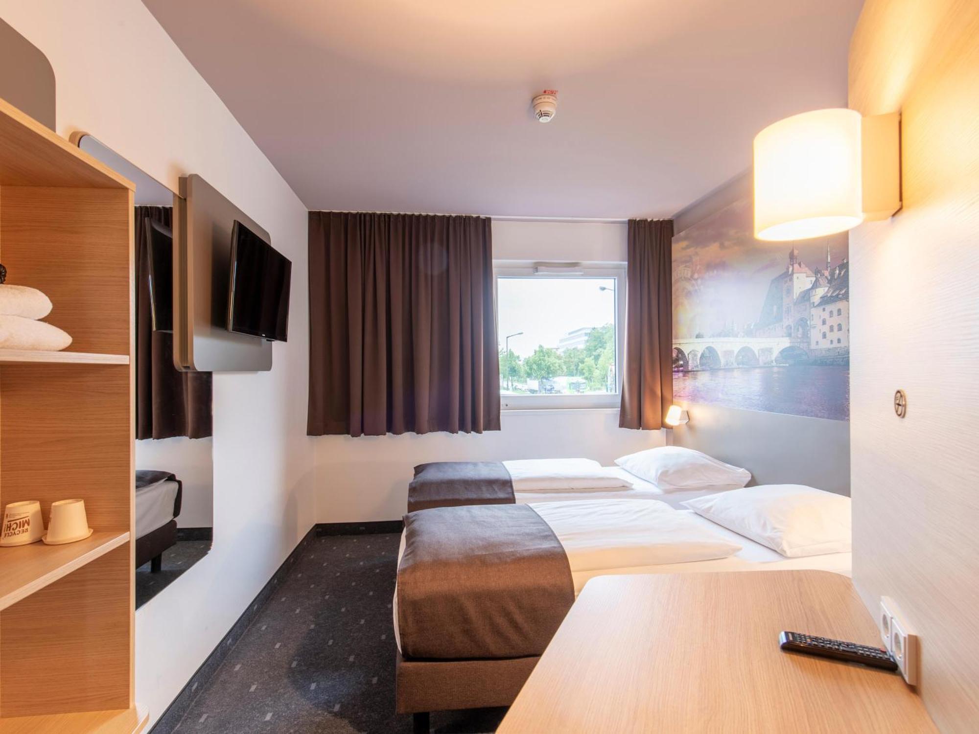 B&B Hotel Regensburg-City Εξωτερικό φωτογραφία