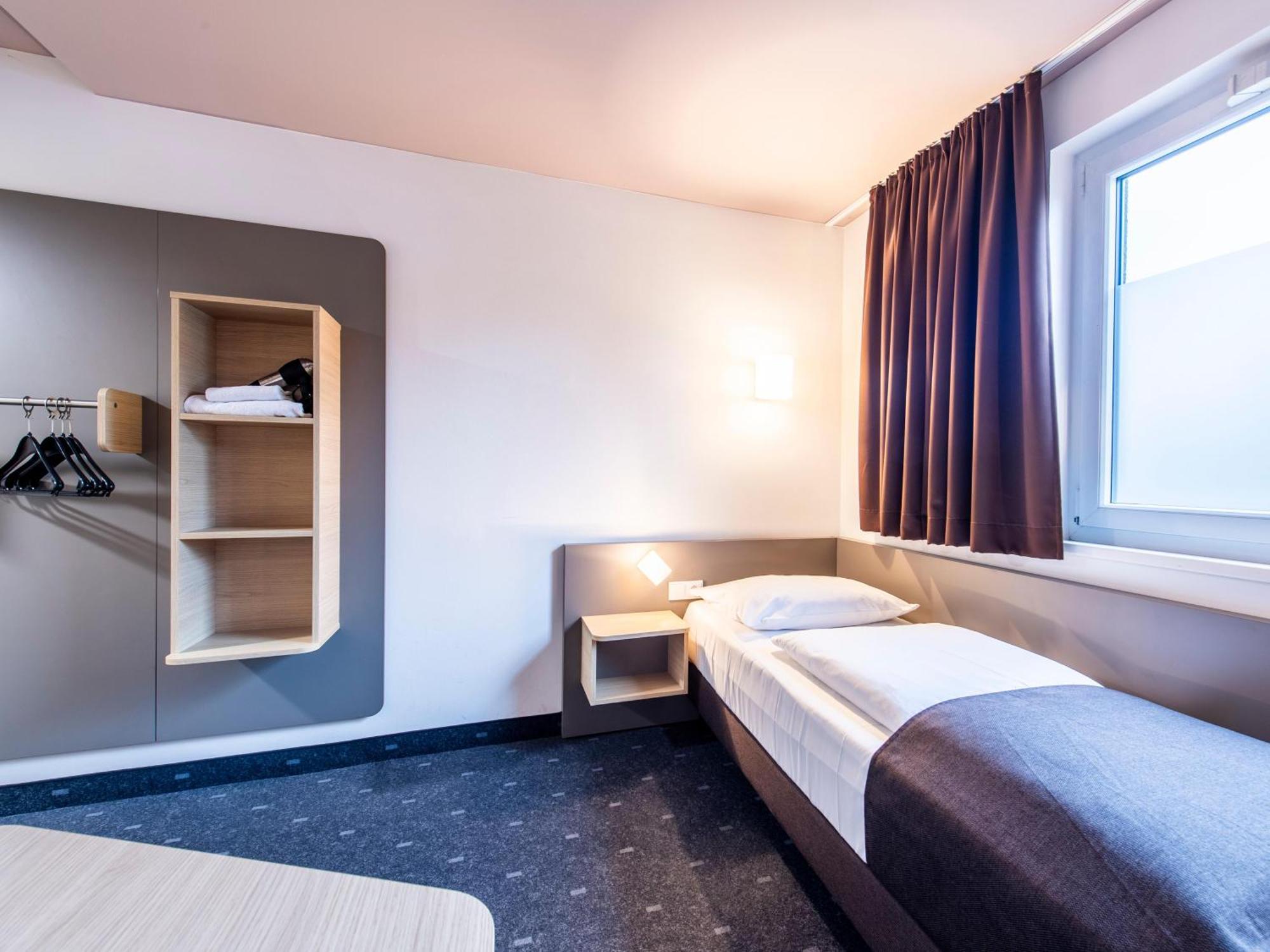 B&B Hotel Regensburg-City Εξωτερικό φωτογραφία